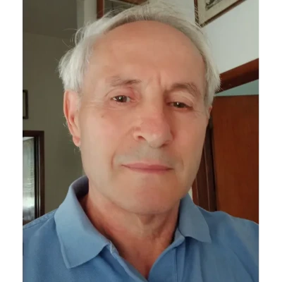 Ritratto del poeta e scrittore Pier Franco Uliana, autore del saggio sul Cansiglio.